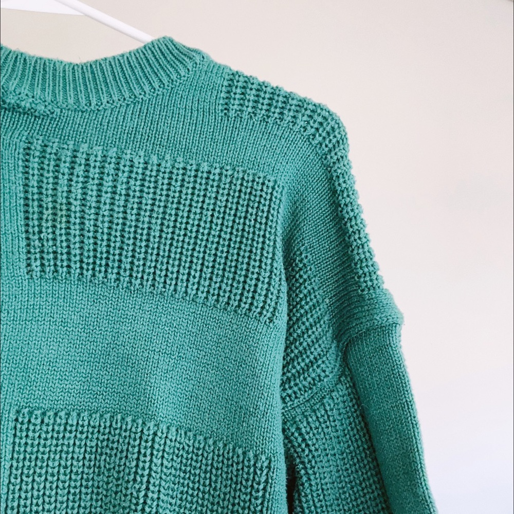 Adorable vintage Claiborne sweater